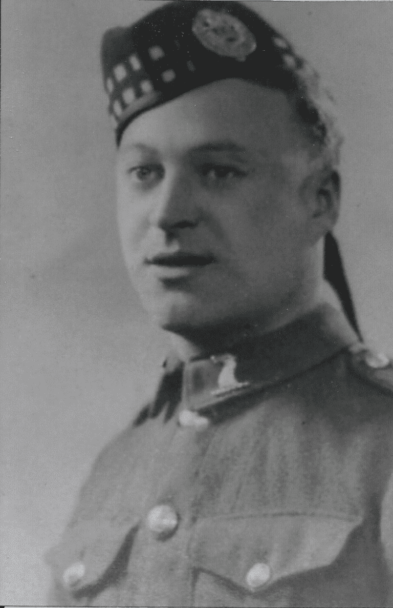 PTE. LAPP, JOSEPH WILLIAM