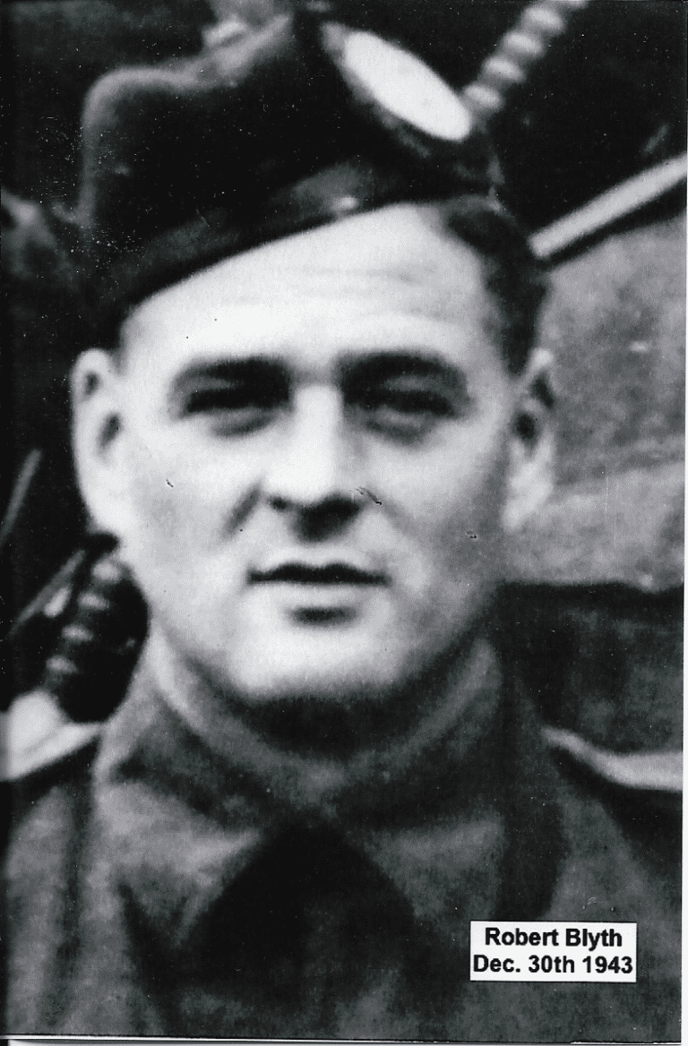Piper BLYTH, Robert Cumming