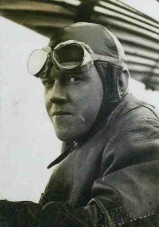 Captain Frank E GOODRICH MC